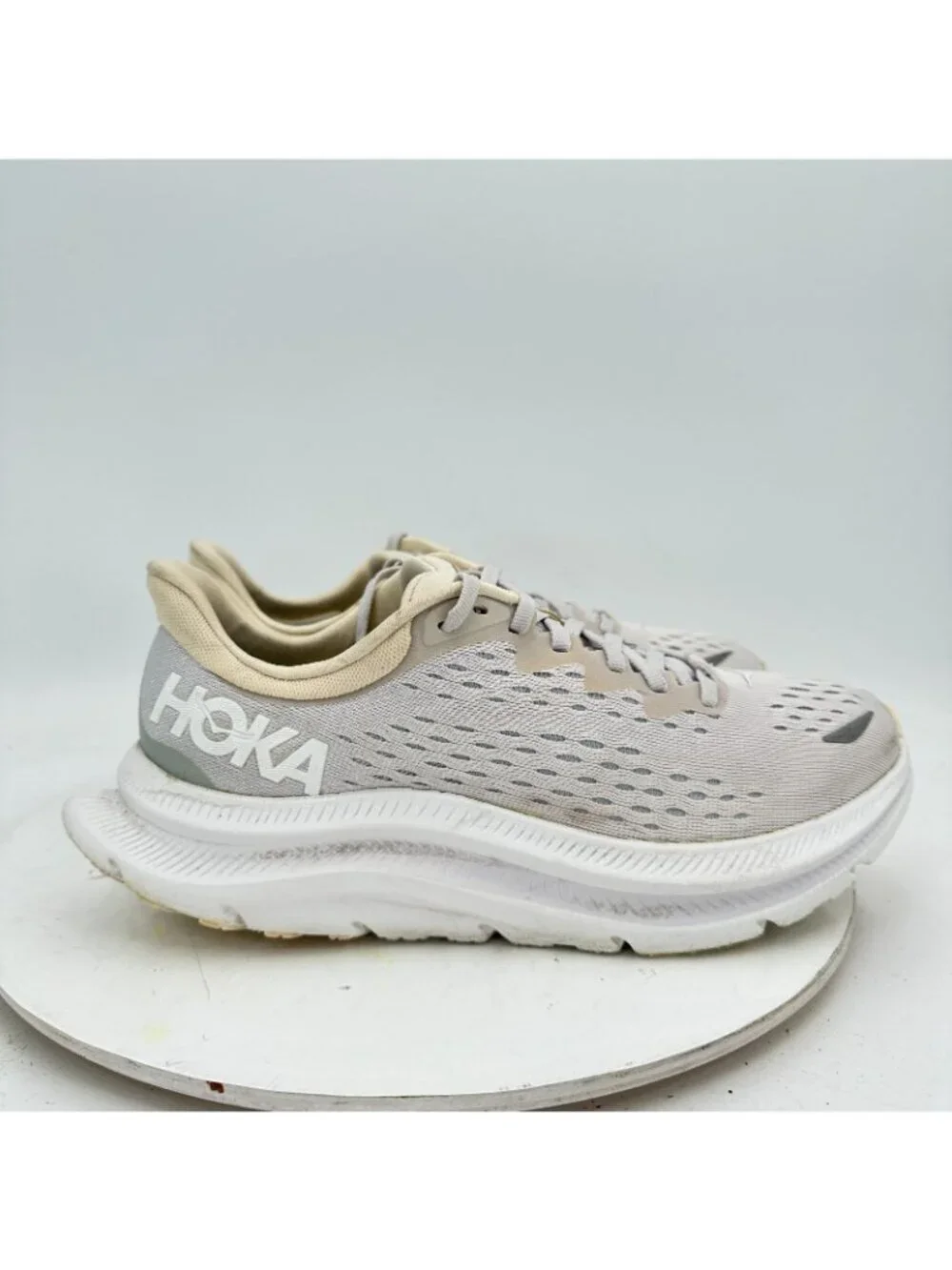Hoka One One hoka one
